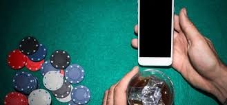 Free Fire esports tournament on dewalive apk betting interface